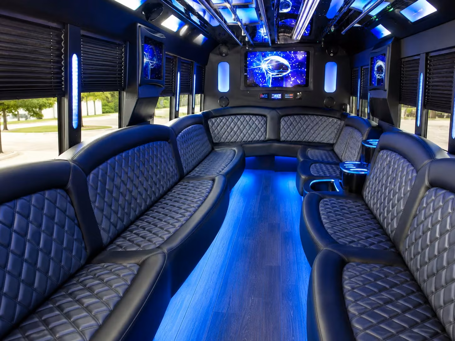 arlington prom party bus rentals that set the tone before you even walk in