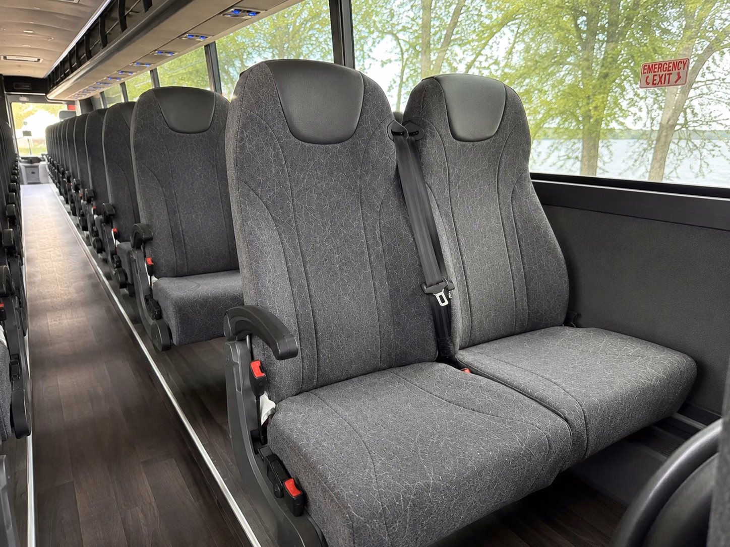 charterbusrentalarlingtontx com puts more wedding transportation options in one place for arlington couples