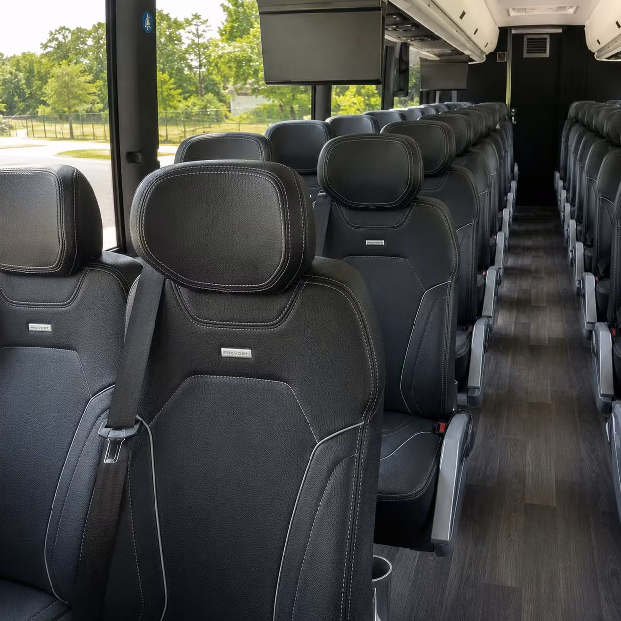 how trip distance and duration affect charter bus rates in arlington