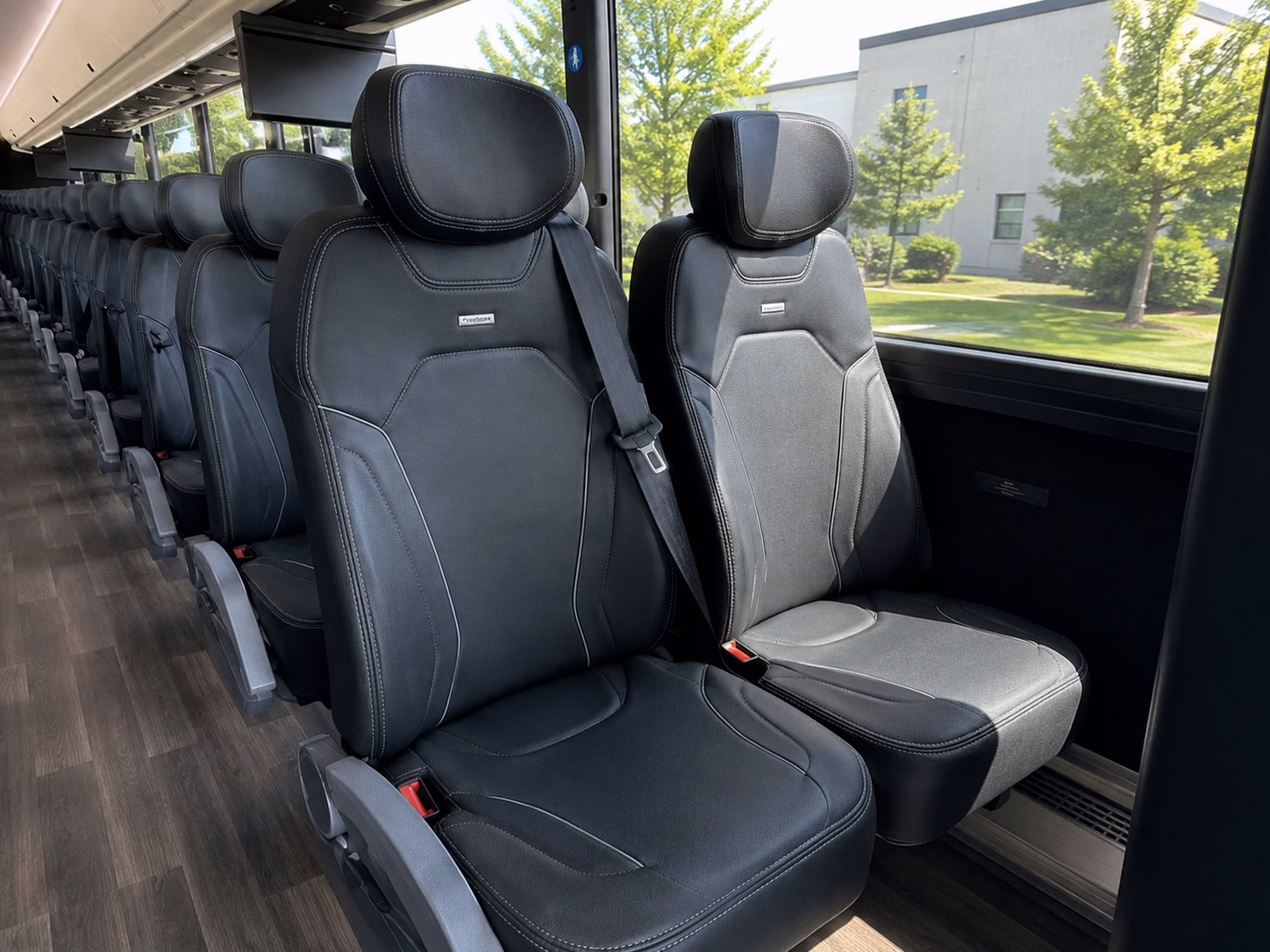 shuttle guests between dfw airport hotels and your arlington wedding venue