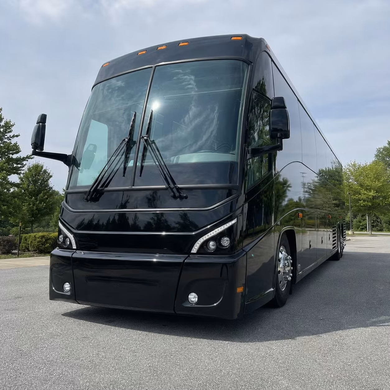 shuttle transportation for naval air station fort worth jrb and joint reserve base operations
