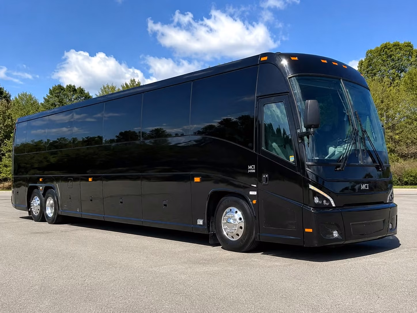 sports fan shuttles to globe life field at t stadium beyond